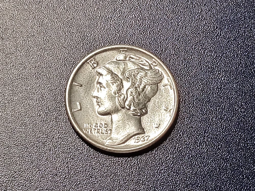 Gem BU 1937-P Mercury Dime