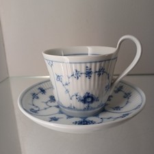 Royal Copenhagen Musselmalet Strohblume Kaffeetasse hoher Griff + UT 093 / 094