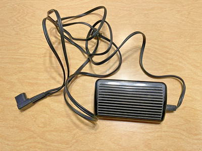Singer Foot Control Pedal Singer Samba 6202/6212 TESTED WORKS MPN 979314-031 VTG