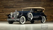 1930 Packard 