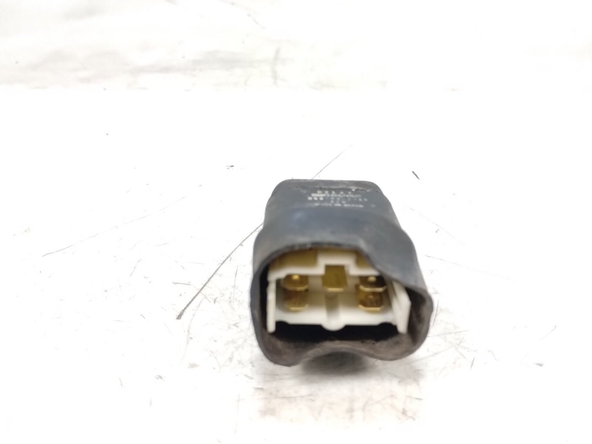蓮來 5 PIN Relay Universal RY612 RY609 Fits Buick Ford Toyota GM