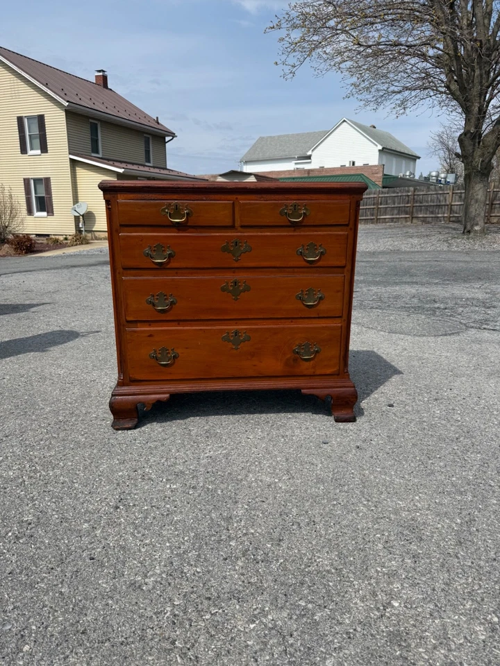 antigua diminuta cómoda chippendale estriada 1/4 columnas Foto 3 de 4