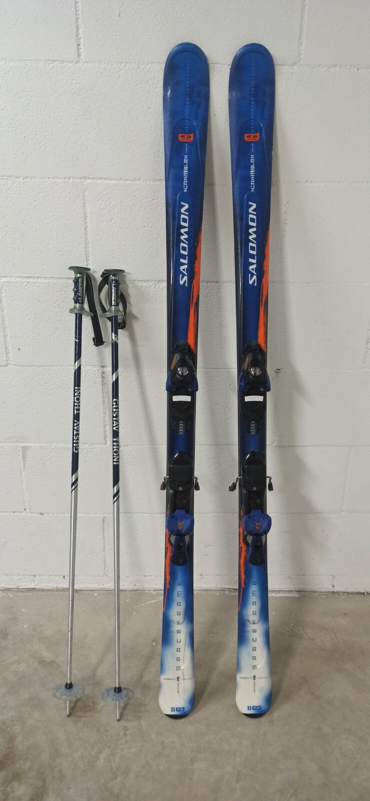 sci Salomon Scrambler model 33 + attacchi salomon + bacchette Gustav Thoni