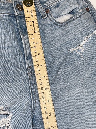 American Eagle Size 00 Mom Jean Distressed Light Wash - Picture 3 of 7