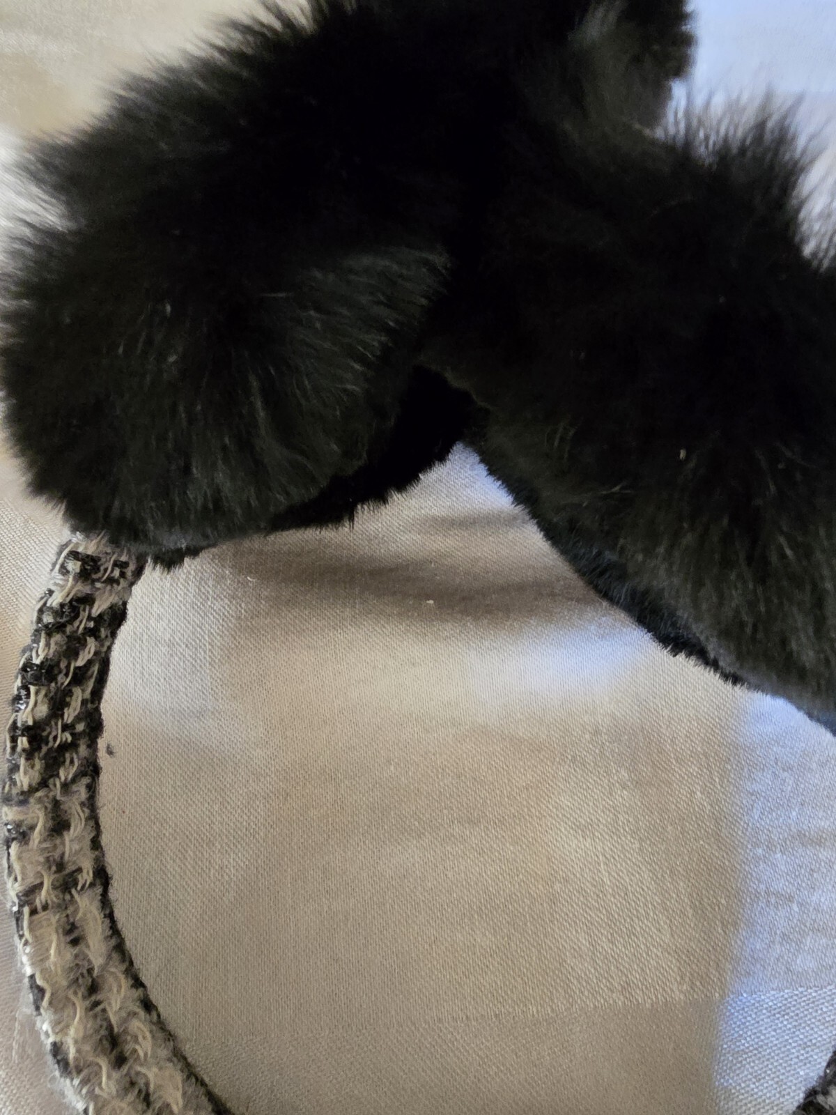 Chanel earmuffs - image 4