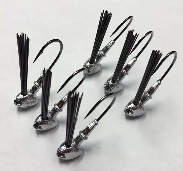 Lot Of 6 1/4 Oz Brush Jig Heads With *Gamakatsu* Hooks With Black