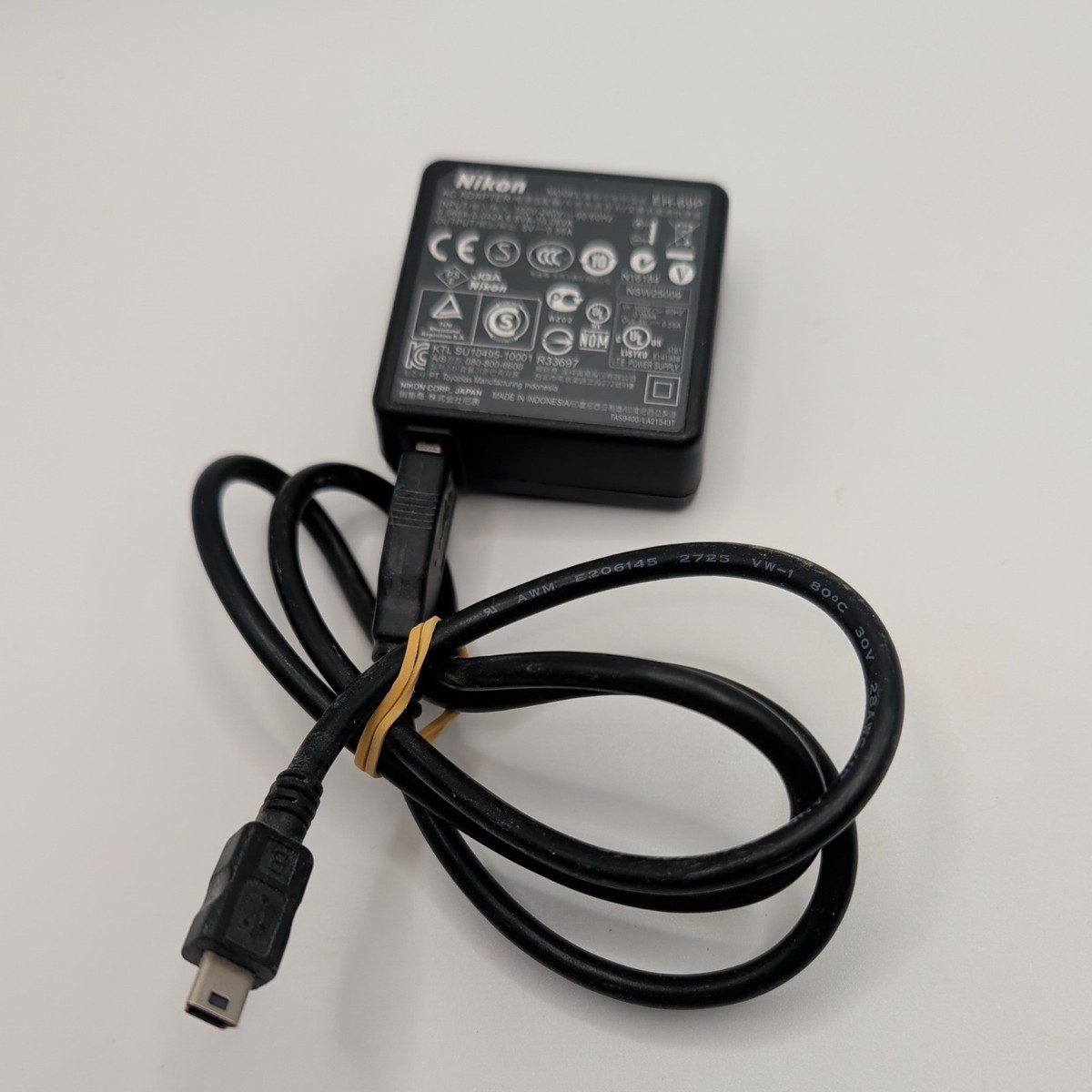 beepon様　C・D Genuine Nikon EH-69P AC Adapter Charger & USB Cable for Coolpix
