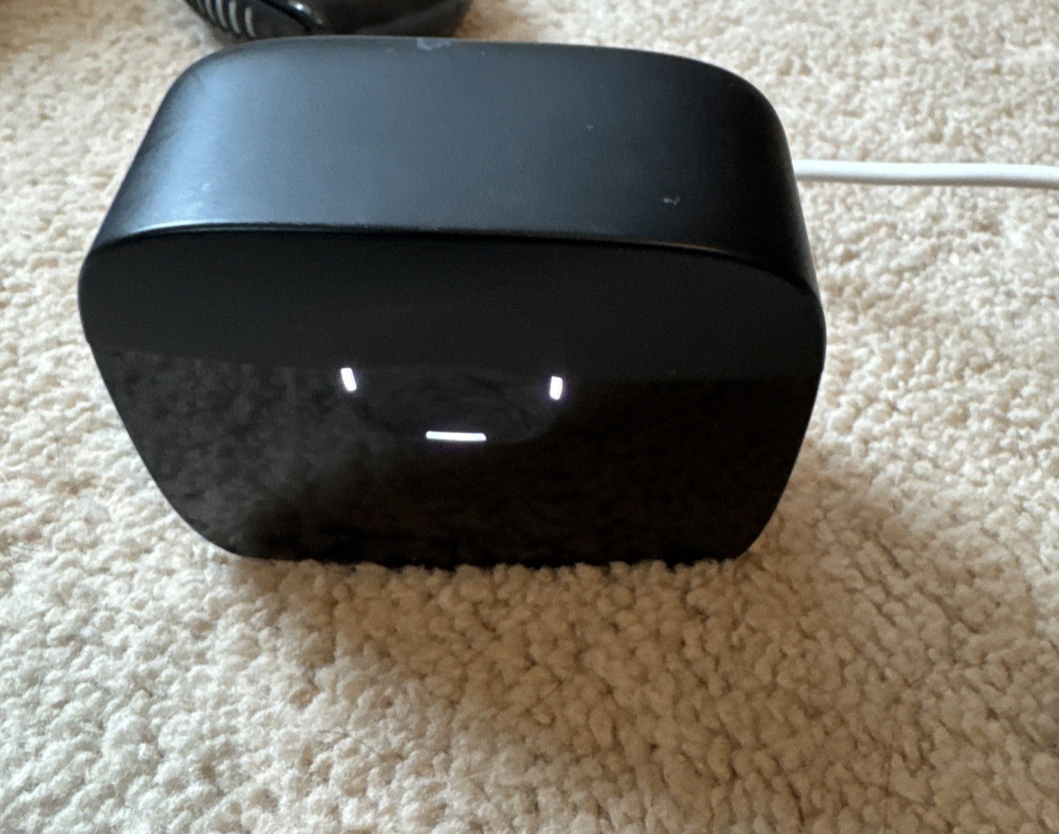 Widex mRIC Charge n Clean hearing air charger Model WPC101