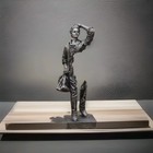 Picture 1 of 4