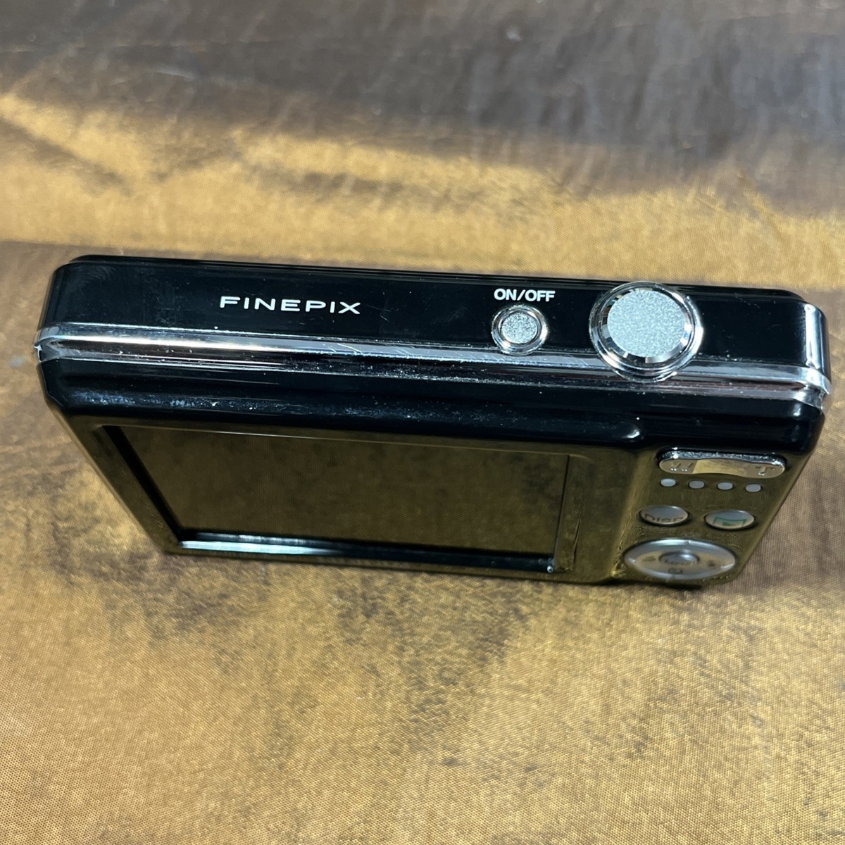 Fujifilm Digital Camera FinePix J28 10.2MP Charger Battery Case SD