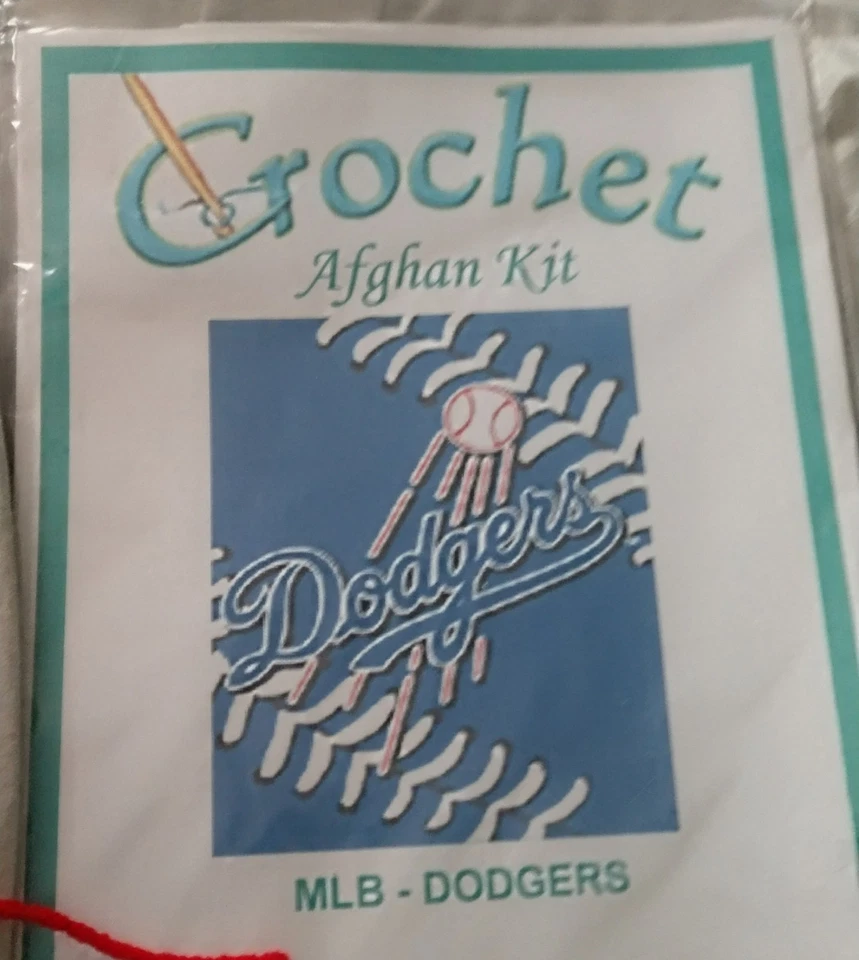 LA Dodgers Throw Blanket Los Angeles Yarn &Pattern Kit MLB Baseball 2024 2025 - Image 2 of 4
