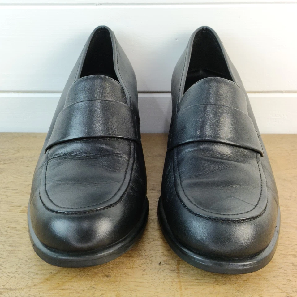 Mocasín grueso de cuero negro Y2K MOOTSIES TOOTSIES para mujer 8,5 M tacón de 2" brujo Foto 3 de 4