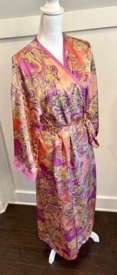 Jones New York Women's Robe Wrap Paisley Lace Trim Size L/XL Pink Purple Excelle