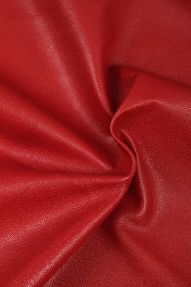 Cuero Genuino Granate Rojo Grano Completo Piel 0.8-1.2mm (2-3oz) Cuero Suave Foto 2 de 4