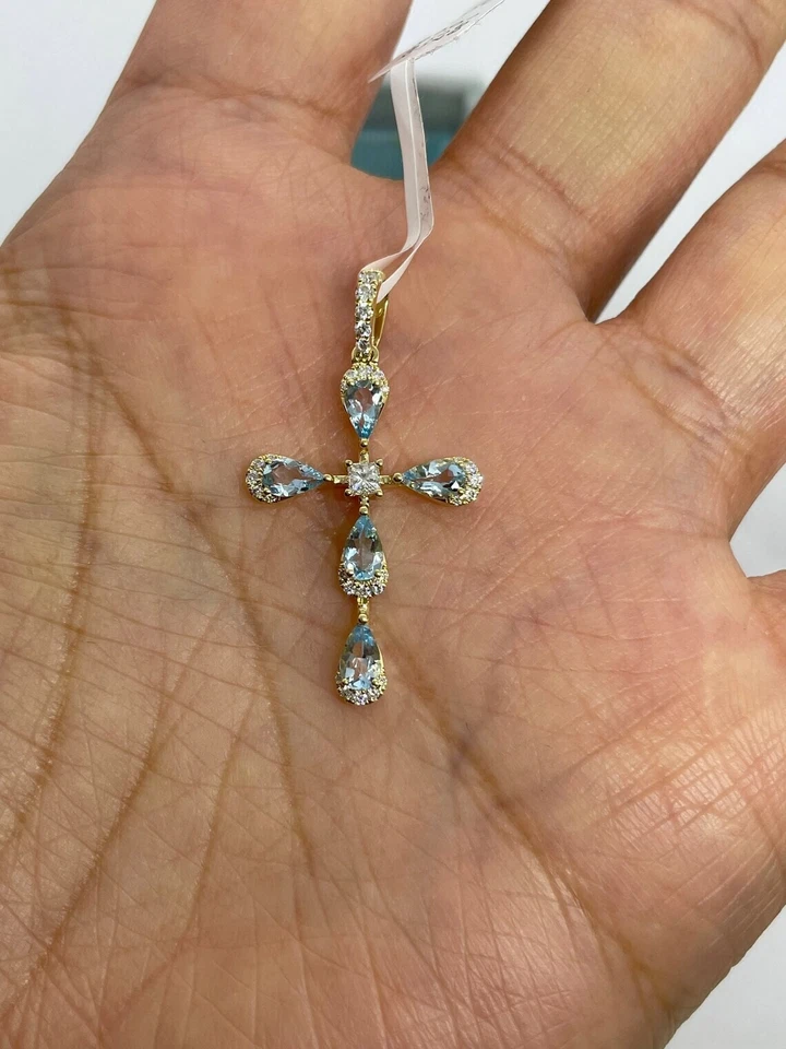 Colgante Cruz Aguamarina Real Corte Pera 1.50Ct Chapado en Oro Amarillo 14K Cadena Gratis Foto 2 de 4