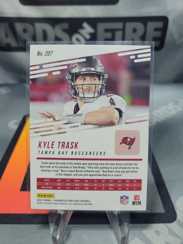2021 Panini Chronicles Prestige Kyle Trask Rookie Card #207 Buccaneers NFL RC - Picture 2 of 2