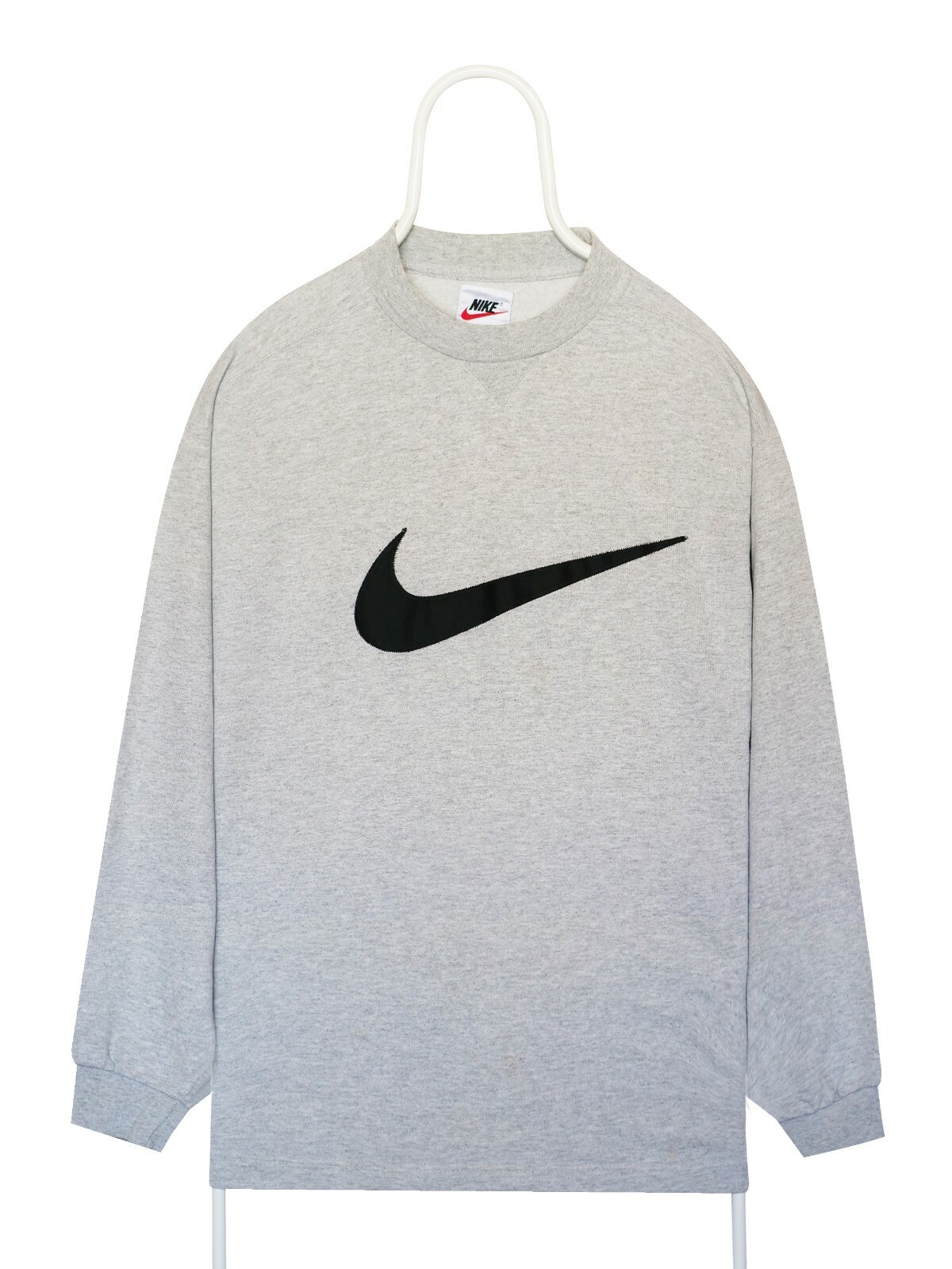 nike 90s crewneck