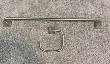 delta Everly 24" towel bar rod rail and ring set lot brushed nickel