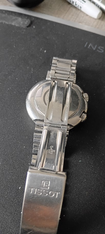 Tissot T12 Navigator 24 hour world time image 4