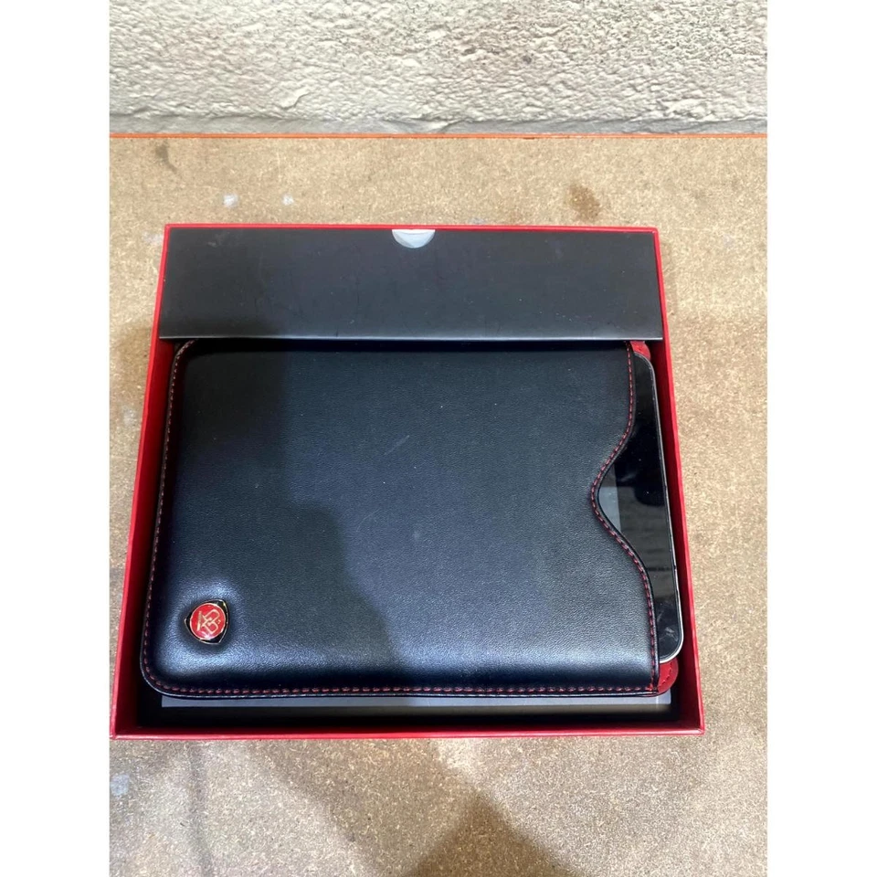 Prestigio PMT5587_Wi MultiPad 8.0 HD Tablet Black (1GB+8GB) Wi-Fi w/ Accessories - Image 2 of 4