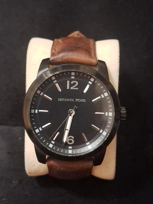 Michael Kors Men's MK-8651 Black Dress Watch Brown Leather Strap. As Is Running