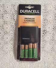 DURACELL Ni-MH Battery Charger with 2 AA / 2 AAA Rechargeable Batteries Included