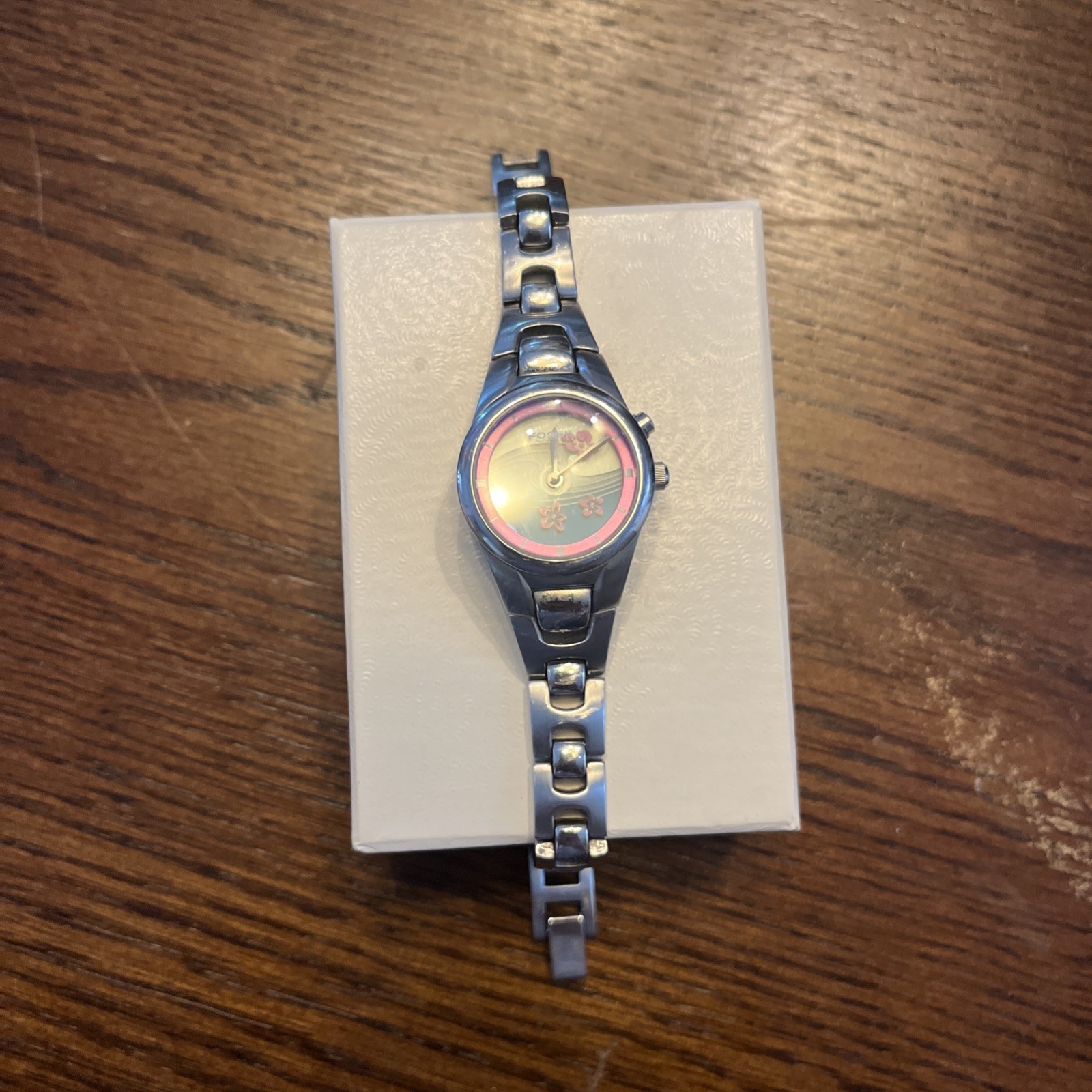 Vintage Fossil Big Tic Waves Animated Watch Pink Flowers ES-1042 New Batteries