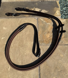 Vespucci rubber reins, dark brown, 54", buckle ends, used