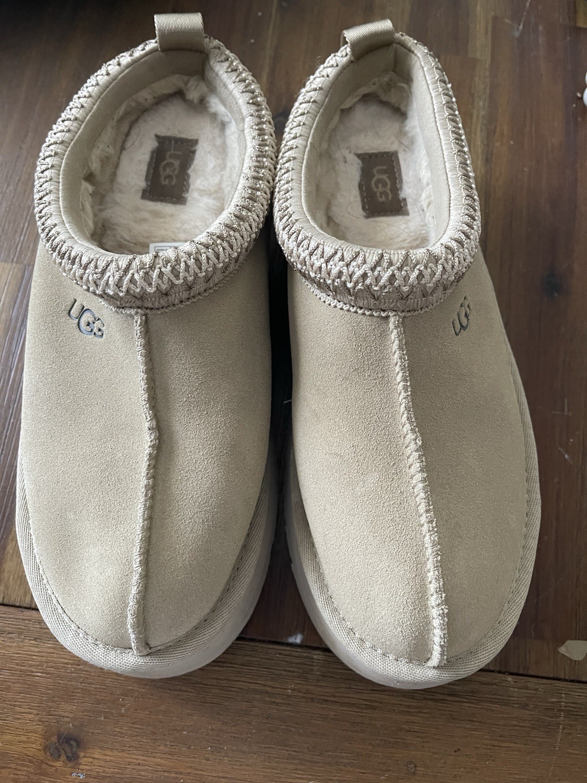 PANTOFOLA D’ORO UGG TAZZ SENAPE SEMI SCAMOSCIATI MULO PLATEAU SCARPE PANTOFOLE DONNA TAGLIA US 7 NUOVE