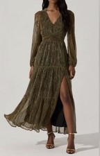 ASTR the Label Women’s Gold Metallic Dress Size Small / Long Sleeve