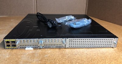 Cisco ISR4331-AX/K9 BOOST 4331 APPX SEC PERF HSEC Bundle  NO BUG