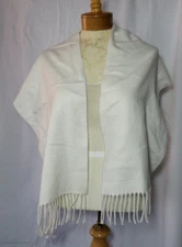 Geoffrey Beene Cashme Soft Scraf Italy