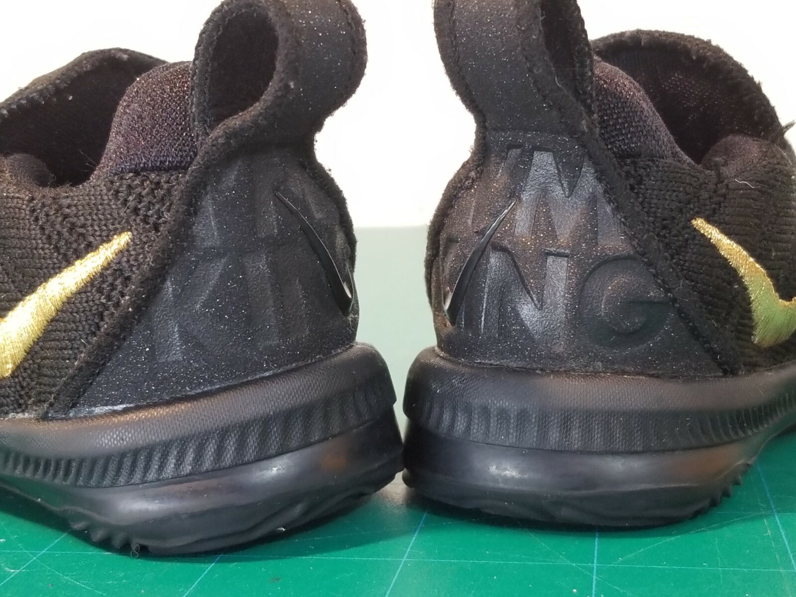 lebron james shoes turquoise