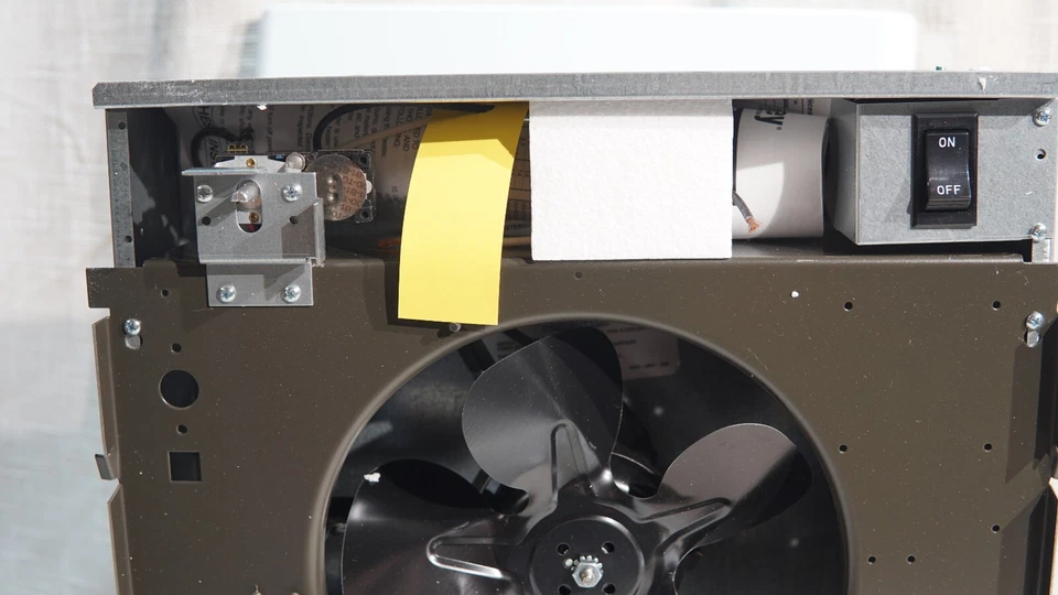 Berko Ventilador Calentador de Pared Forzado, Modelo FRA1512F / WHB3150FC Foto 4 de 4