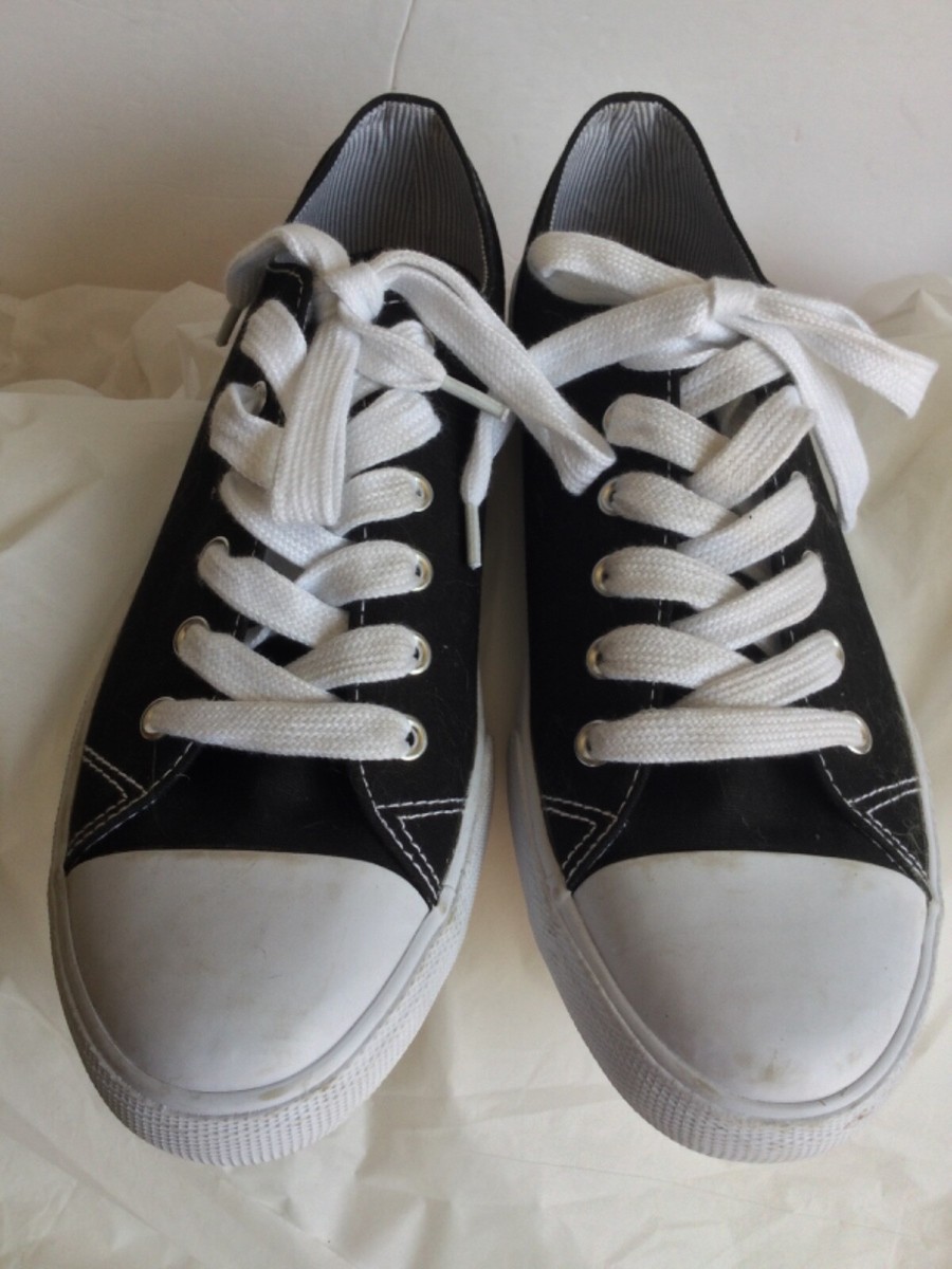 Athletic Shoes Universal Thread Shoes Black Universal Thread