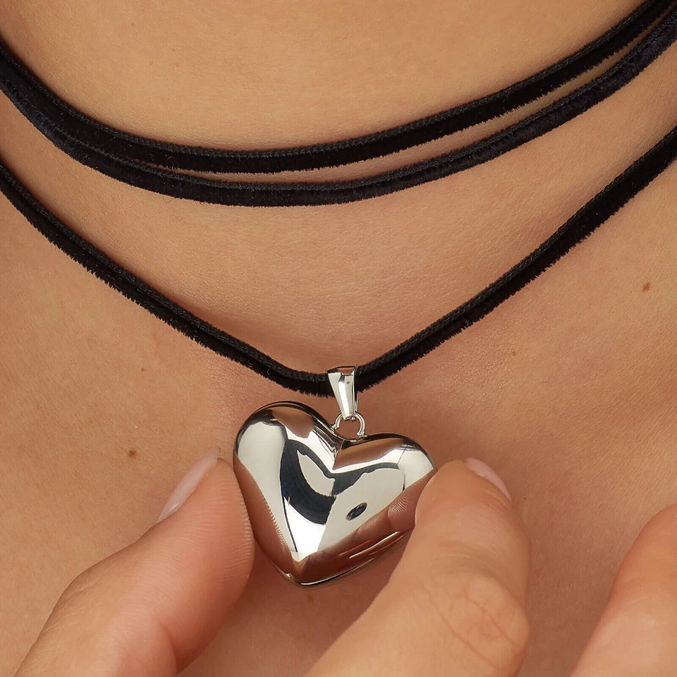SAGAPO Collana Choker in Velluto Nero con Cuore in Acciaio Sagapò SSE15 S'Agapo - Immagine 3 di 4