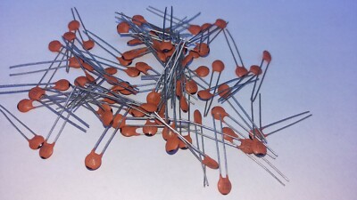 25x Kondensator 33pF / 50V Keramik RM 3mm