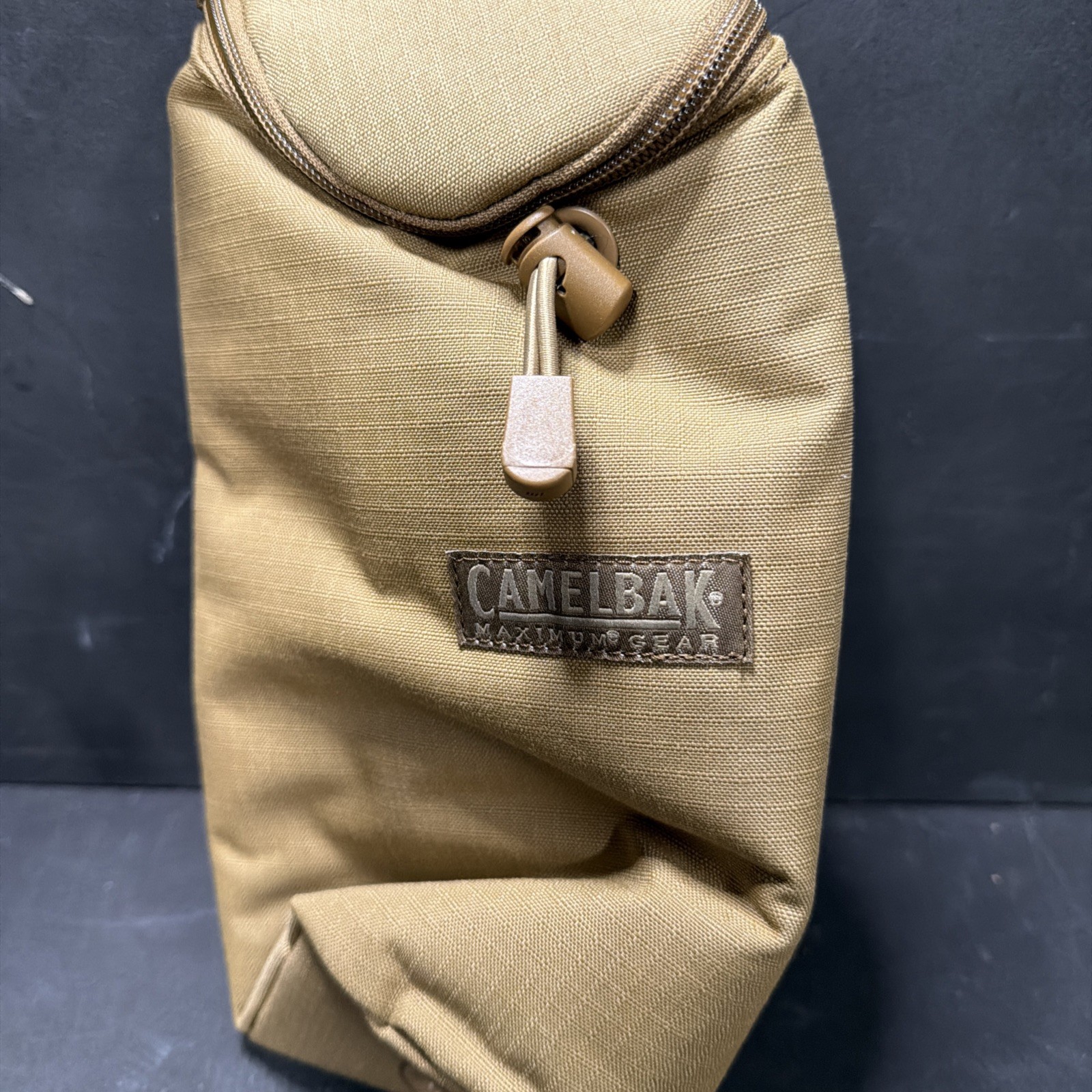 CAMELBAK MAXGEAR WATER BOTTLE CARRIER POUCH COYOTE TAN