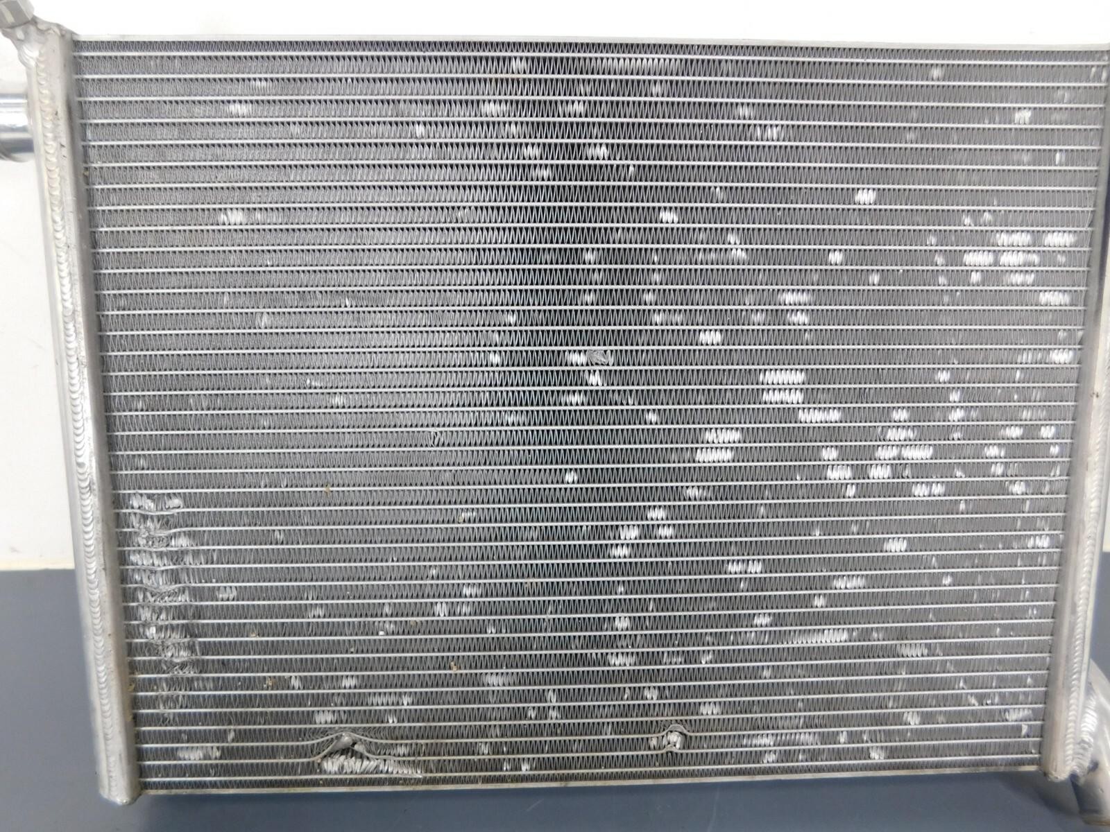 2019 15 16 18 19 McLaren 570GT4 570 GT4 Center Front Radiator #5995 A8