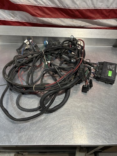 Western  Three Plug Plow Control Module And 2005 Dodge Truck Side Wire Harness.