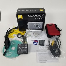 Nikon COOLPIX S3300 16.0MP Compact Digital Zoom Camera Silver Box  Accessories