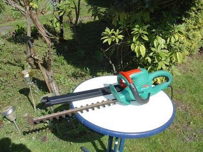 Bosch Elektro Heckenschere AHS 480mm EASI - Cut. Type 3600 H48 100