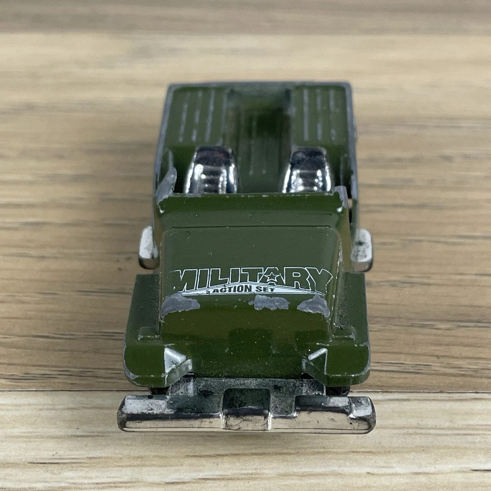 Yat Ming Military Action Set Jeep - Army Green - 8006 Diecast Car Vehicle Loose - Image 3 of 4