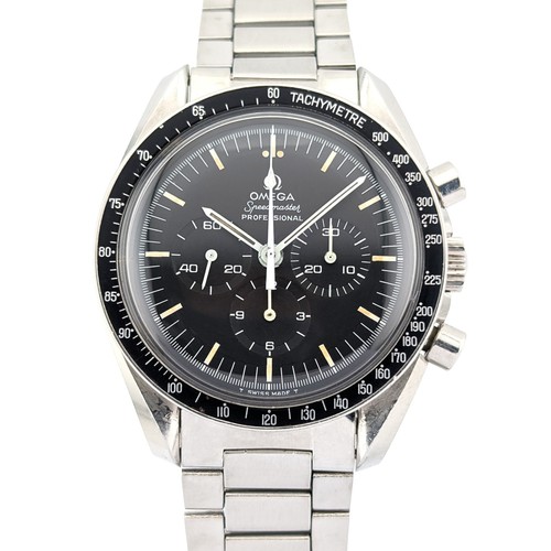 Omega 145.022-69ST Speedmaster Straight Writing on 1039 Bracelet 42mm 1972
