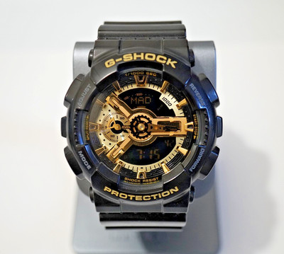 Casio G Shock Ana Digi Watch GA-110GB-1AER Gold And Black, Great Condition