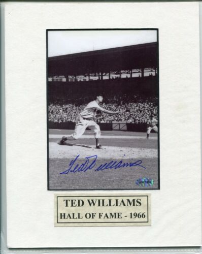 TED WILLIAMS BOSTON RED SOX AUTOGRAPHED 8 X 10 TWICE CERTIFIED - Picture 1 of 4