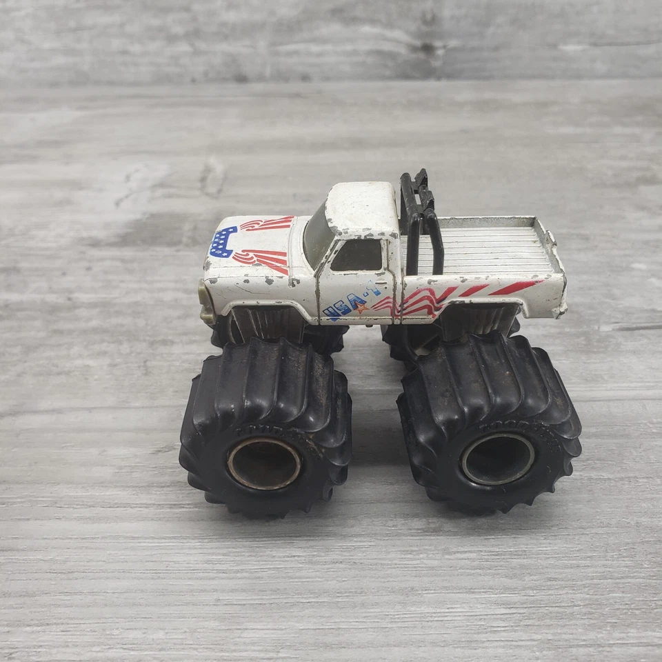 Camioneta Monster Truck Matchbox Ford F-100 vintage 1985 diecast EE. UU.-1 blanca Foto 3 de 4