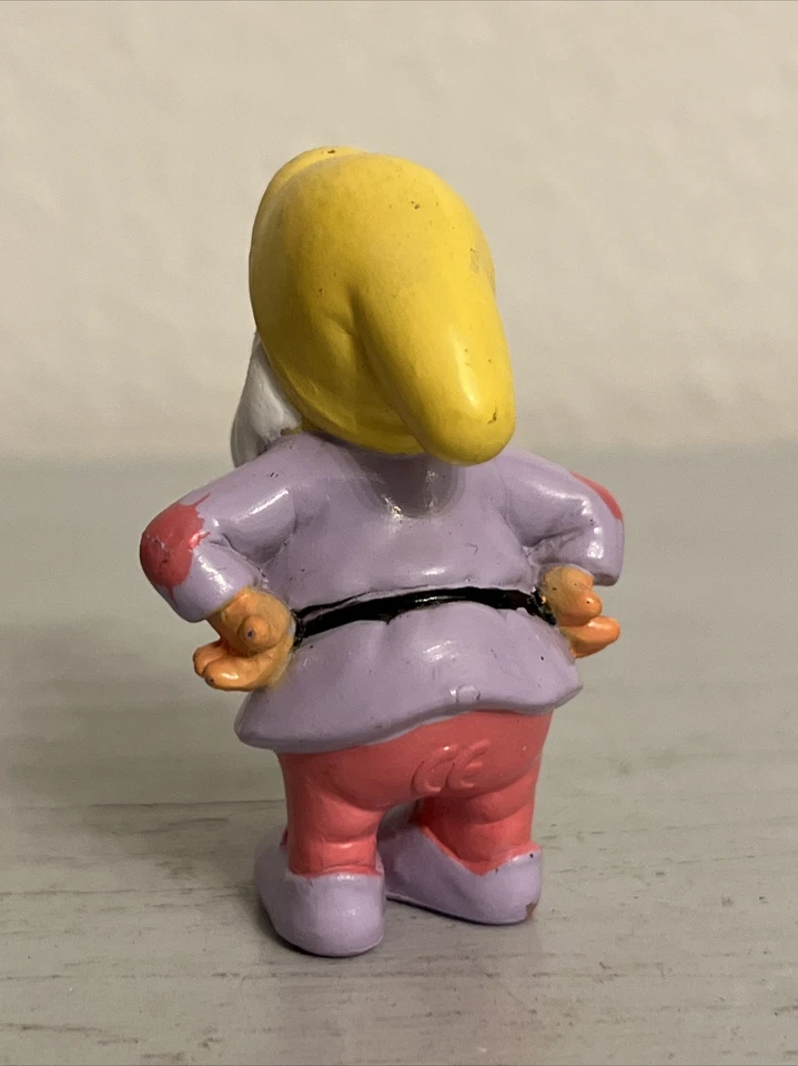 "Figura de acción de juguete de 2"" SNEEZY SEVEN DWARFS DISNEY DE COLECCIÓN (1993)" Foto 4 de 4
