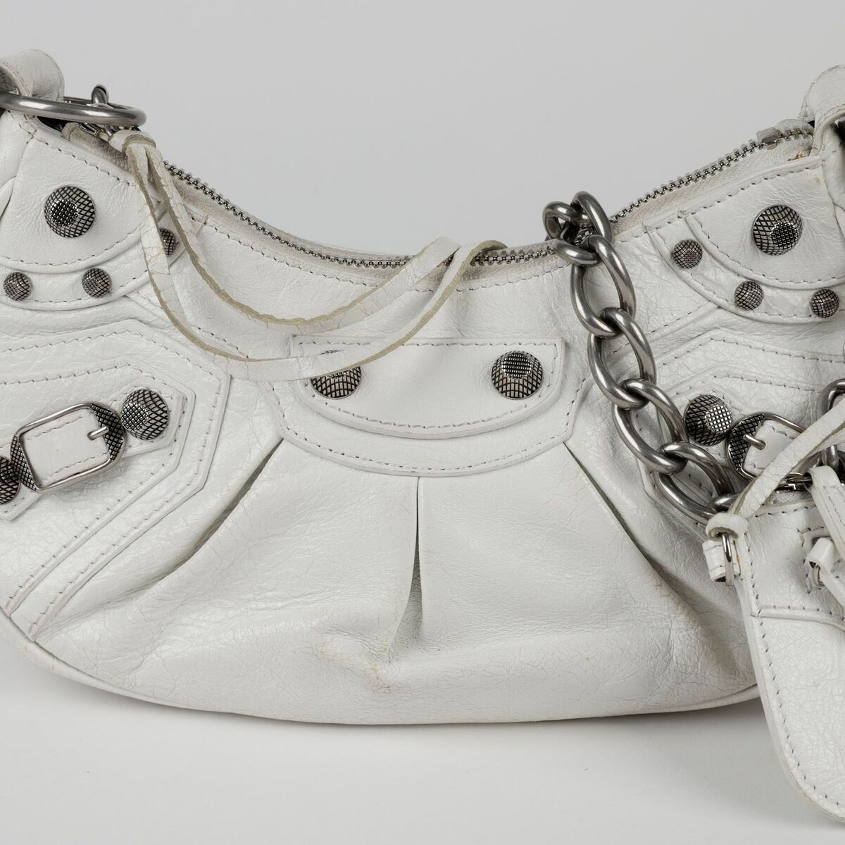 Balenciaga Chain Shoulder & Crossbody Bag XS Size 712813 | eBay Balenciaga Chain Shoulder & Crossbody Bag XS Size 712813 | eBay