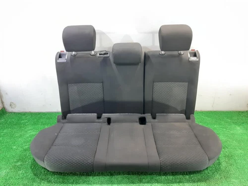 1K0885305J Siéges Arrière pour VOLKSWAGEN GOLF VI (5K1)(10.2008) 2012 6873347